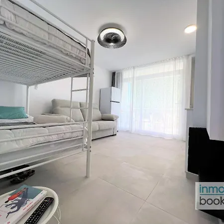 Ancora Beach Pienda 5 Apartamento *